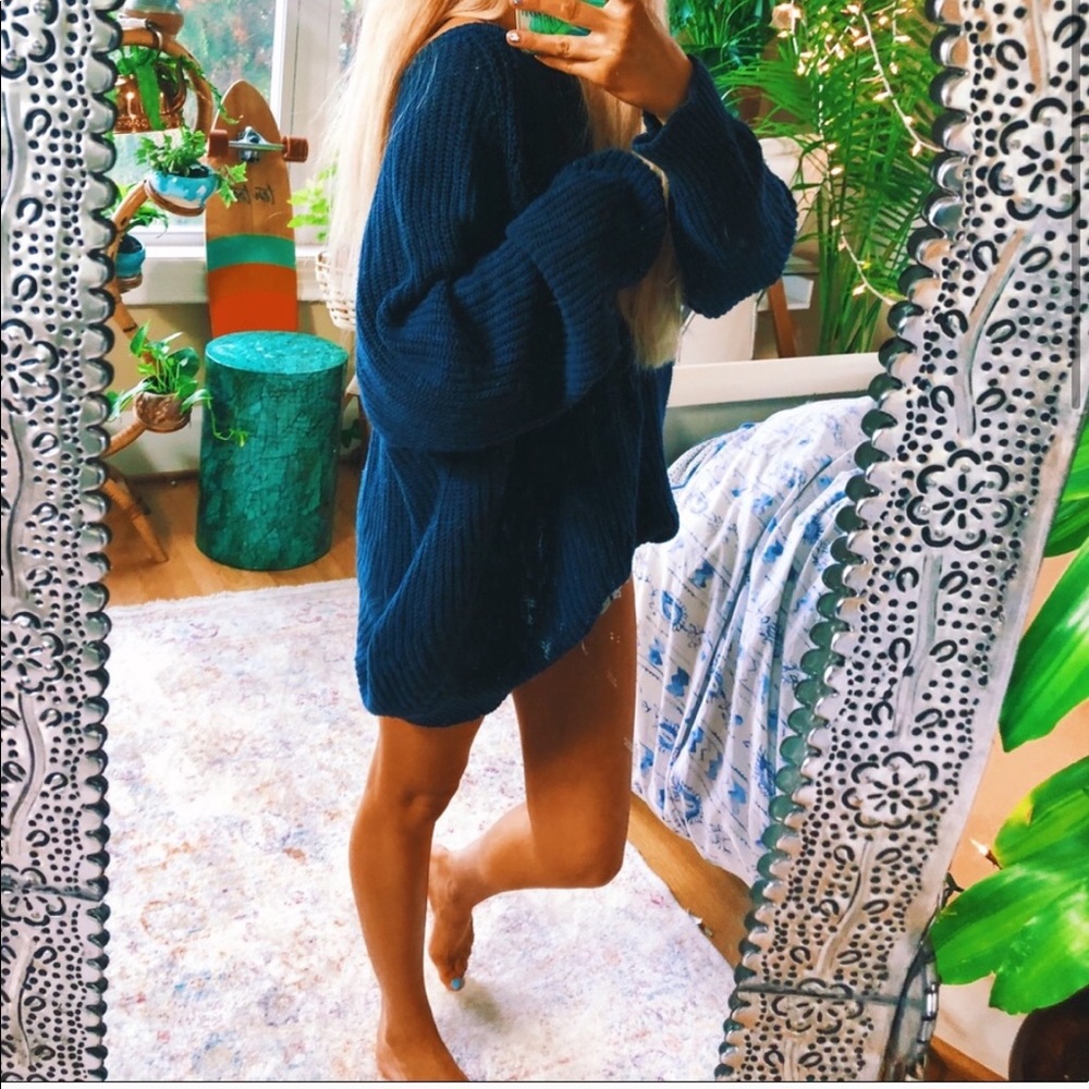 indigo blue aezel fisherman’s chunky knit sweater